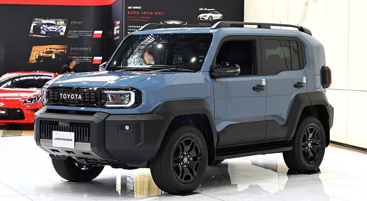 トヨタ ランドクルーザーFJ